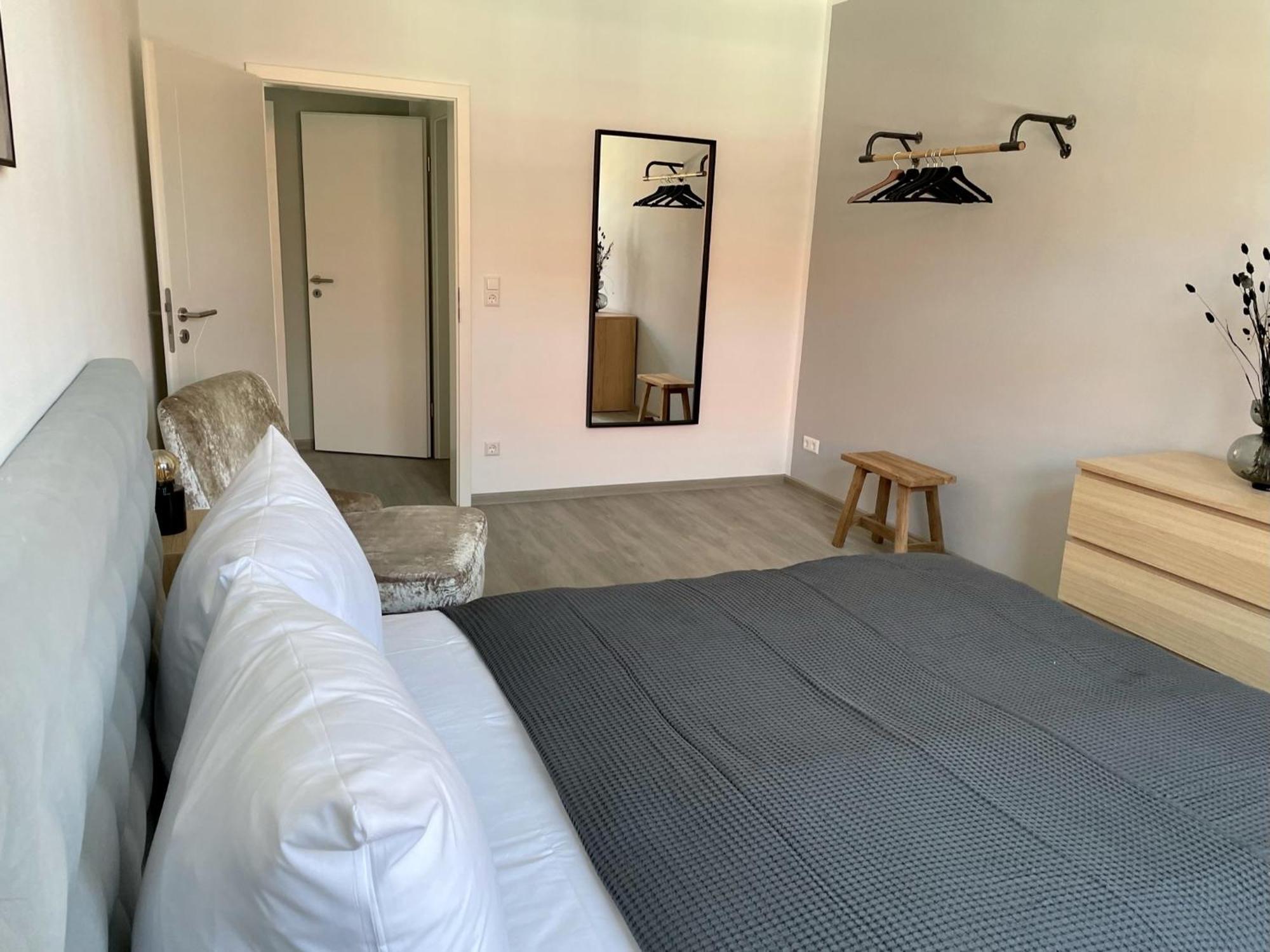Discovair - Eisenach Karl14 - Vollausgestattete Apartments Mit Netflix In Der Fussgaengerzone Ruang foto