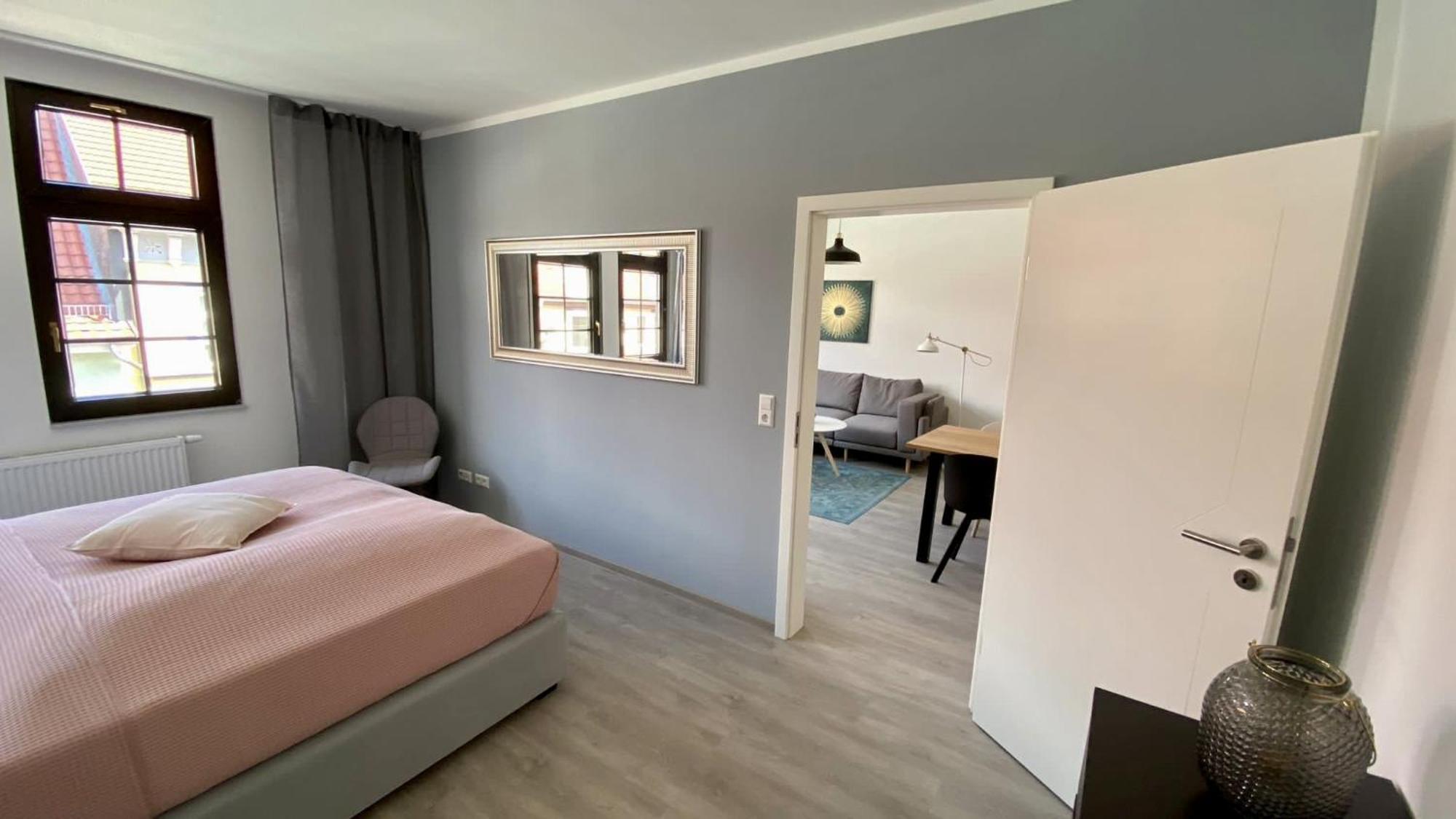 Discovair - Eisenach Karl14 - Vollausgestattete Apartments Mit Netflix In Der Fussgaengerzone Ruang foto