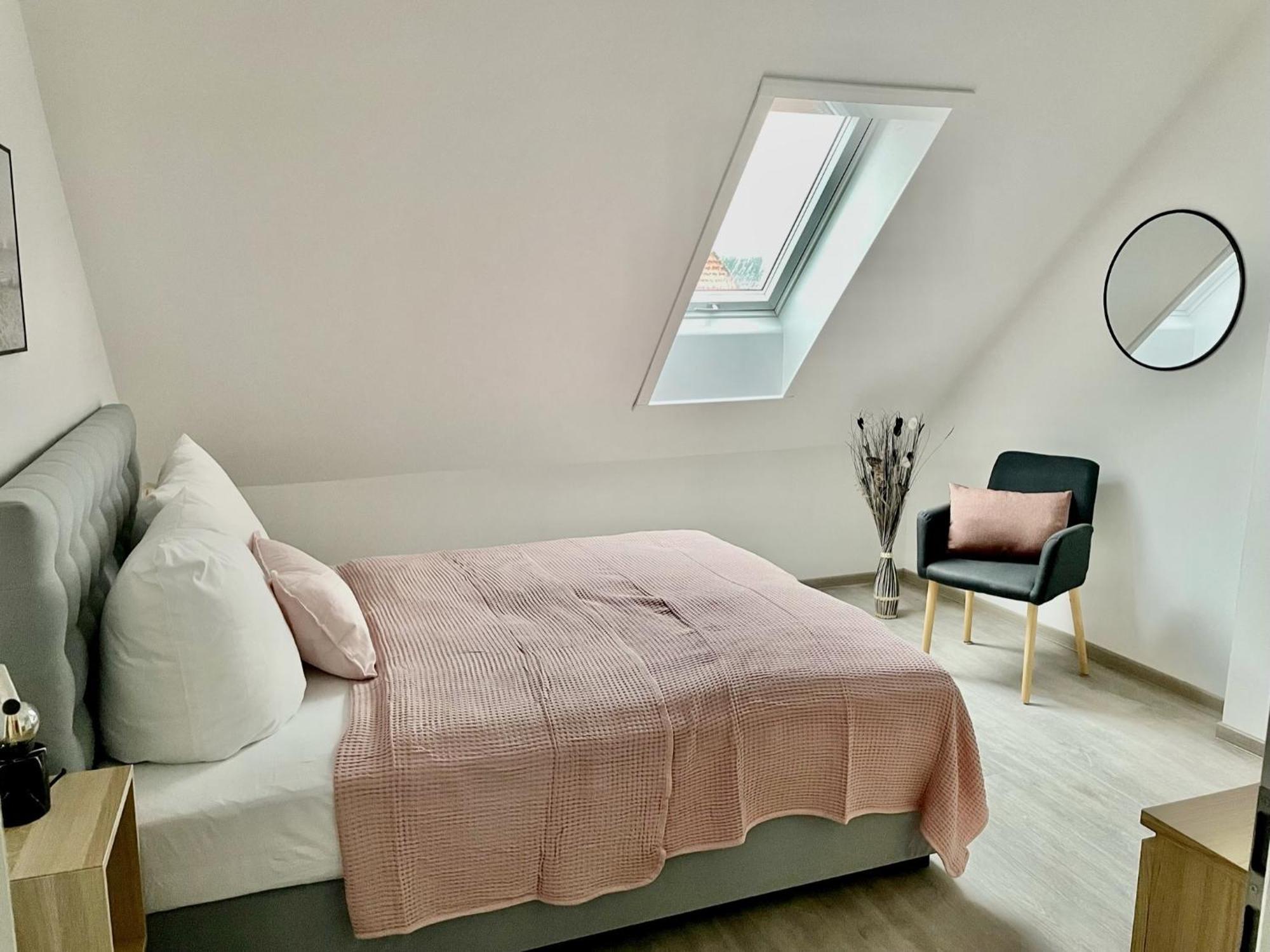 Discovair - Eisenach Karl14 - Vollausgestattete Apartments Mit Netflix In Der Fussgaengerzone Ruang foto