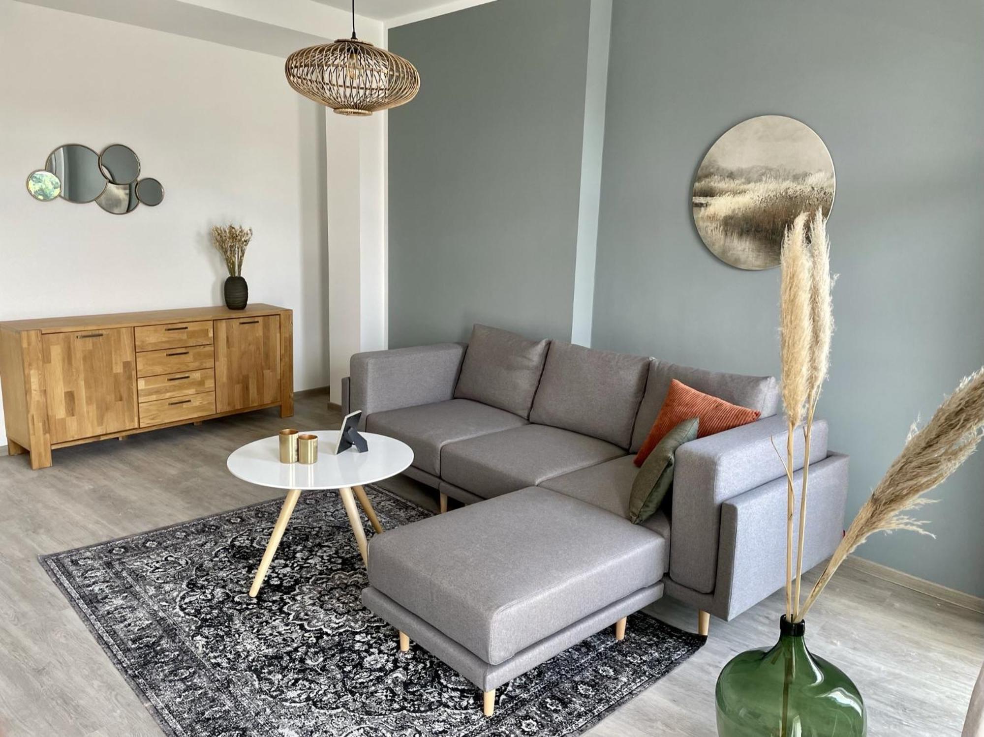 Discovair - Eisenach Karl14 - Vollausgestattete Apartments Mit Netflix In Der Fussgaengerzone Ruang foto